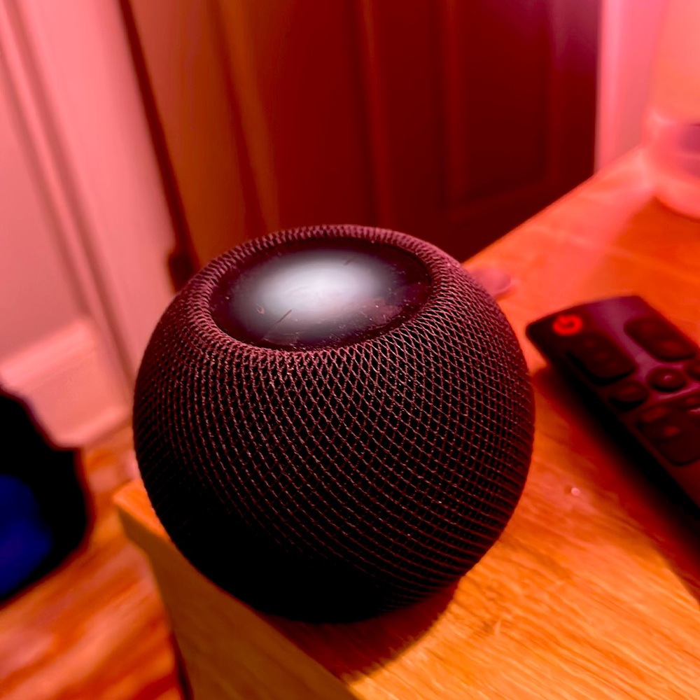 Apple home pod used once